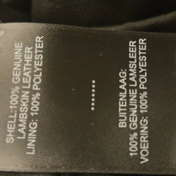 Harley-Davidson Women's Electric Leather Vest 97040-22VW - Picture 6 of 7